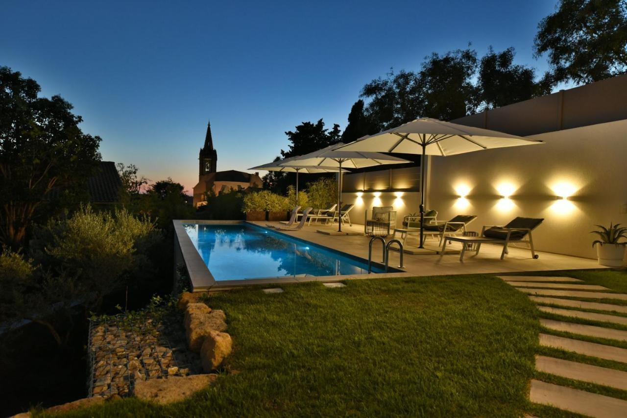 Hotel Monte Alta Salon-de-Provence Zewnętrze zdjęcie